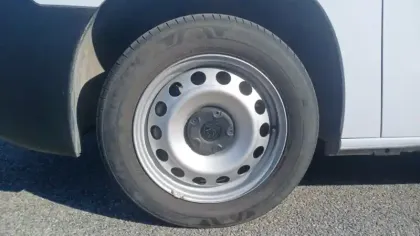 Photo 11 Peugeot Partner  FOURGON M 650 KG BLUEHDI 130 S&S EAT8