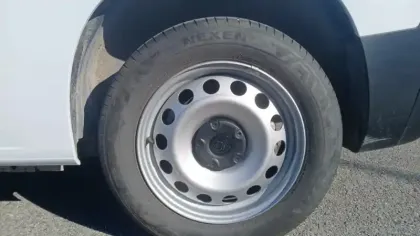 Photo 12 Peugeot Partner  FOURGON M 650 KG BLUEHDI 130 S&S EAT8