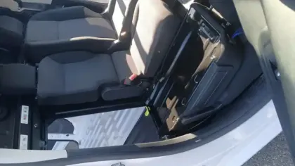 Photo 31 Peugeot Partner  FOURGON M 650 KG BLUEHDI 130 S&S EAT8