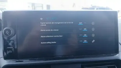 Photo 23 Peugeot Partner  FOURGON M 650 KG BLUEHDI 130 S&S EAT8