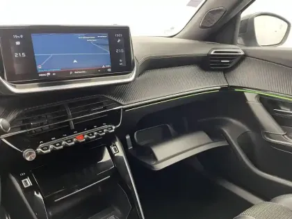 Photo 57 Peugeot 2008 Gén. II Ph1 NG GT 5