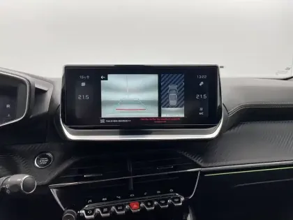 Photo 64 Peugeot 2008 Gén. II Ph1 NG GT 5