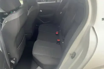 Photo 10 Peugeot 208  PureTech 100 S&S BVM6