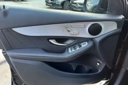 Photo 20 Mercedes Classe GLC GLC 220 d 9G-Tronic 4Matic