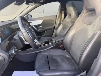 Photo 16 Mercedes CLA  Coupé 220 d 8G-DCT