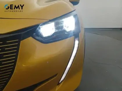 Photo 16 Peugeot 208  Electrique 50 kWh 136ch