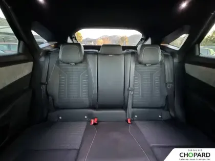 Photo 115 Peugeot 3008  Hybrid 136 e-DCS6