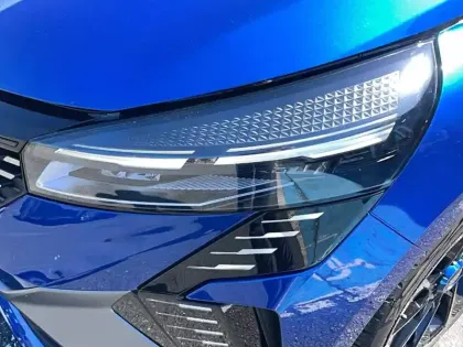 Photo 19 Renault Clio  E-Tech full hybrid 145