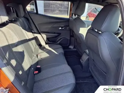 Photo 91 Peugeot 2008  PureTech 130 S&S BVM6