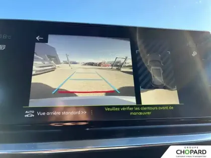 Photo 86 Peugeot 2008  PureTech 130 S&S BVM6