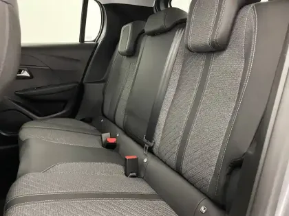 Photo 25 Peugeot 208  Hybrid 100 e-DCS6