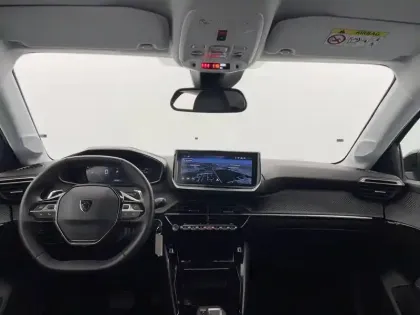 Photo 51 Peugeot 208  Hybrid 100 e-DCS6