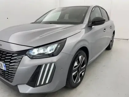 Photo 41 Peugeot 208  Hybrid 100 e-DCS6