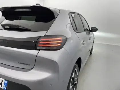 Photo 54 Peugeot 208  Hybrid 100 e-DCS6