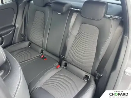 Photo 44 Mercedes GLA  200 d 8G-DCT