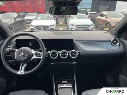 Photo 38 Mercedes GLA  200 d 8G-DCT