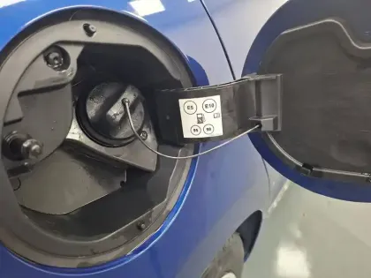 Photo 14 Renault Clio  E-Tech 140 - 21N