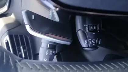 Photo 31 Peugeot 2008 Gén. II Ph1 NG Style 5