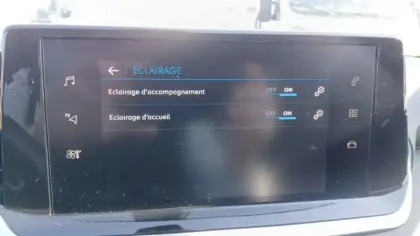 Photo 27 Peugeot 2008 Gén. II Ph1 NG Style 5