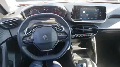 Photo 18 Peugeot 2008 Gén. II Ph1 NG Style 5