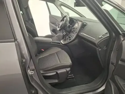 Photo 43 Renault Scenic  Blue dCi 120