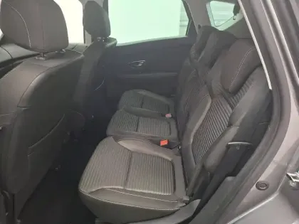 Photo 17 Renault Scenic  Blue dCi 120