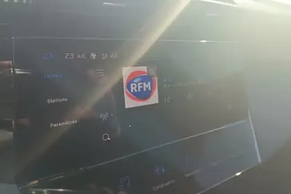 Photo 25 Peugeot 308  PureTech 130ch S&S EAT8