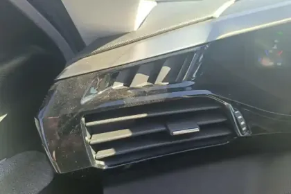 Photo 31 Peugeot 308  PureTech 130ch S&S EAT8