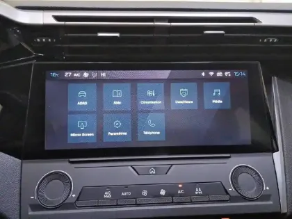 Photo 45 Peugeot 308  BlueHDi 130ch S&S EAT8