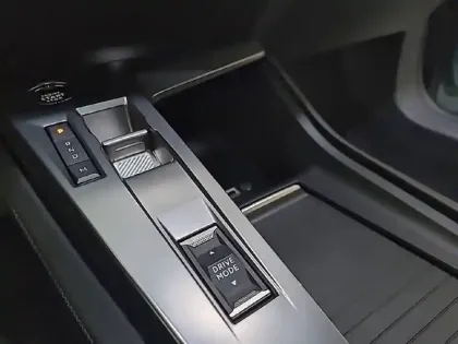 Photo 42 Peugeot 308 Gén. III Ph1 Allure Pack 5