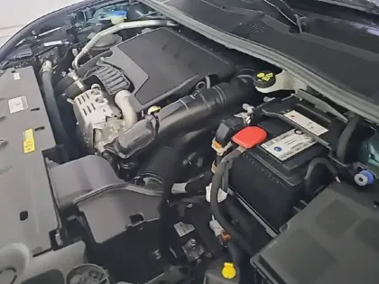 Photo 43 Peugeot 308 Gén. III Ph1 Allure Pack 5