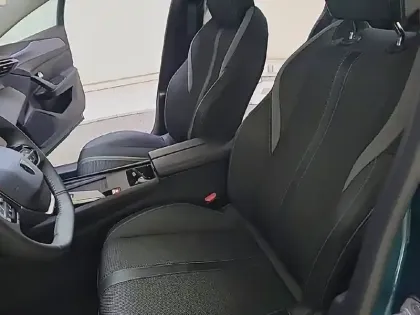 Photo 39 Peugeot 308 Gén. III Ph1 Allure Pack 5