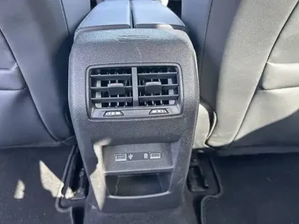 Photo 28 Peugeot 308  SW PureTech 130ch S&S EAT8