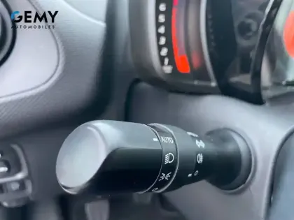 Photo 15 Citroën C1  VTi 72 S&S