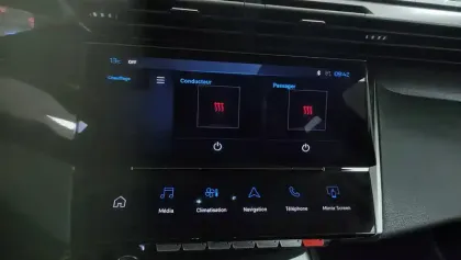 Photo 15 Peugeot 308  BlueHDi 130ch S&S EAT8