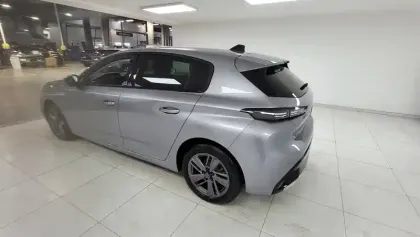 Photo 7 Peugeot 308  BlueHDi 130ch S&S EAT8