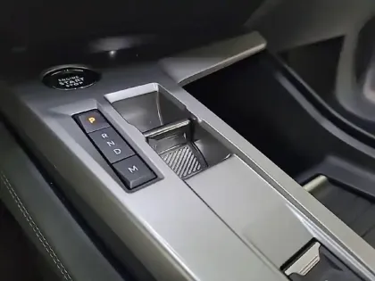 Photo 34 Peugeot 308  BlueHDi 130ch S&S EAT8