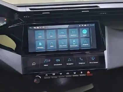 Photo 44 Peugeot 308  BlueHDi 130ch S&S EAT8