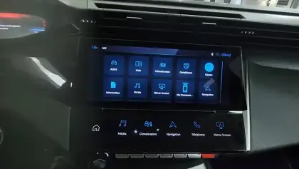 Photo 16 Peugeot 308  BlueHDi 130ch S&S EAT8