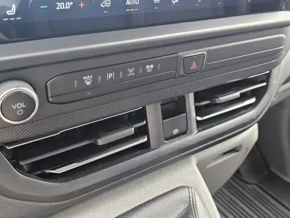 Photo 15 Ford Transit  CUSTOM FOURGON 280 L1H1 2.0 ECOBLUE 136