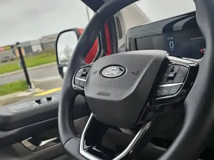 Photo 17 Ford Transit  CUSTOM FOURGON 280 L1H1 2.0 ECOBLUE 136