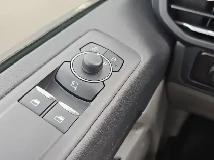 Photo 20 Ford Transit  CUSTOM FOURGON 280 L1H1 2.0 ECOBLUE 136