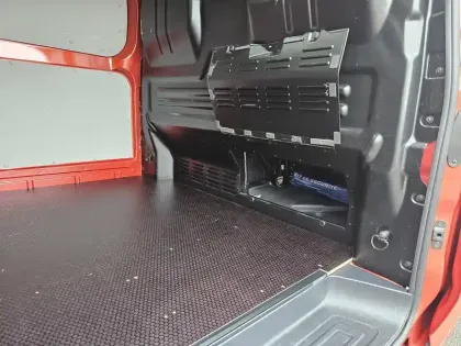 Photo 26 Ford Transit  CUSTOM FOURGON 280 L1H1 2.0 ECOBLUE 136