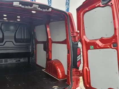 Photo 8 Ford Transit  CUSTOM FOURGON 280 L1H1 2.0 ECOBLUE 136