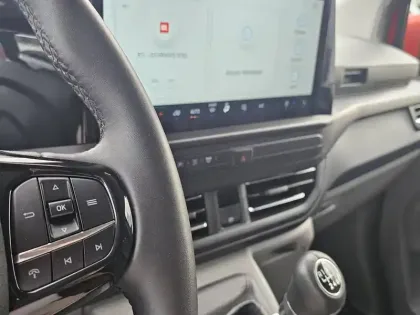 Photo 19 Ford Transit  CUSTOM FOURGON 280 L1H1 2.0 ECOBLUE 136