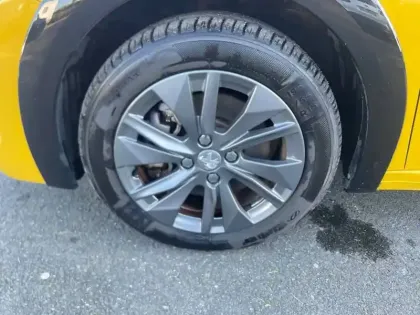 Photo 12 Peugeot 208 Gén. II Ph1 NG Style 5