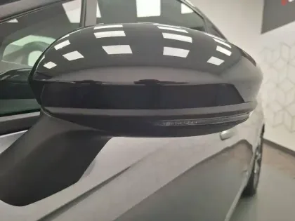 Photo 48 Renault Clio  E-Tech full hybrid 145