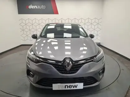 Photo 5 Renault Clio  E-Tech full hybrid 145