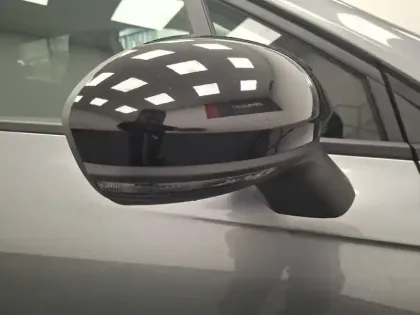 Photo 13 Renault Clio  E-Tech full hybrid 145