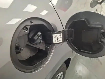 Photo 12 Renault Clio  E-Tech full hybrid 145